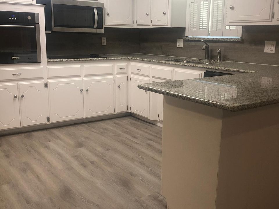 1st image of 509 W Bass Ave