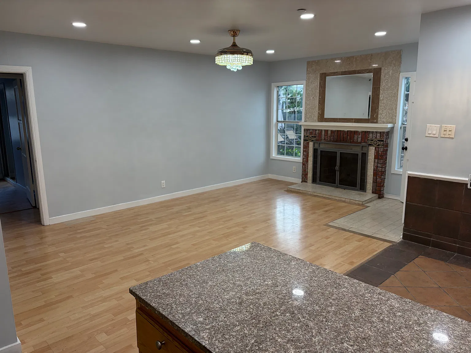 11558 Gilmore St — Photo 4