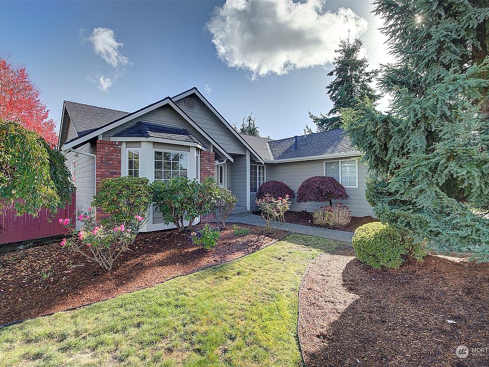 1st image of 2815 114th Drive NE