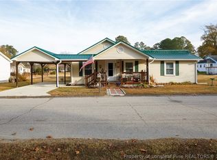 115 W Railroad St, Autryville, NC 28318