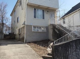 11 Sharpe Ave, Staten Island, NY 10302