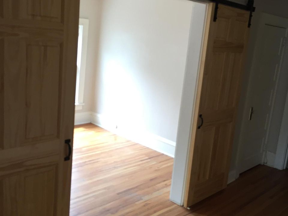 1st image of 2201 Aldrich Ave S