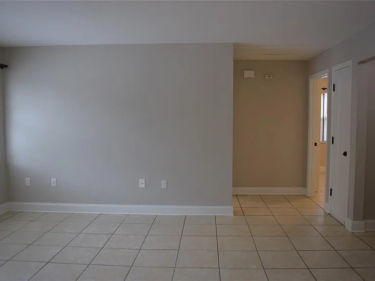 7423 SW 42nd Pl — Photo 7