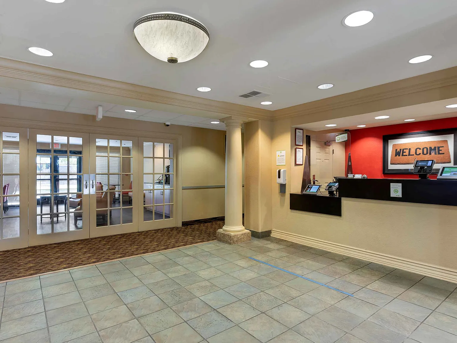 Oakland - Alameda Airport — Photo 4