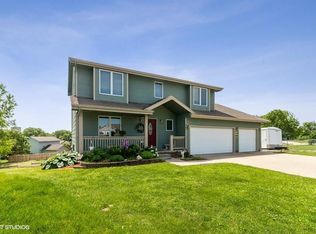 305 Marshall Ct, Runnells, IA 50237