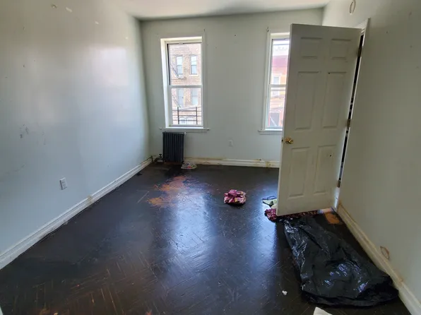 227 East 34th Street image 1 of 5