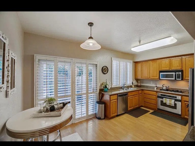 491 Marble Arch Ave — Photo 2