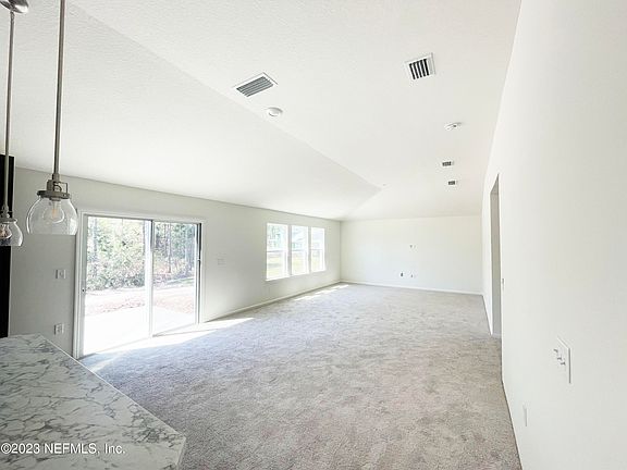 4th image of 10950 STAPLETON Drive