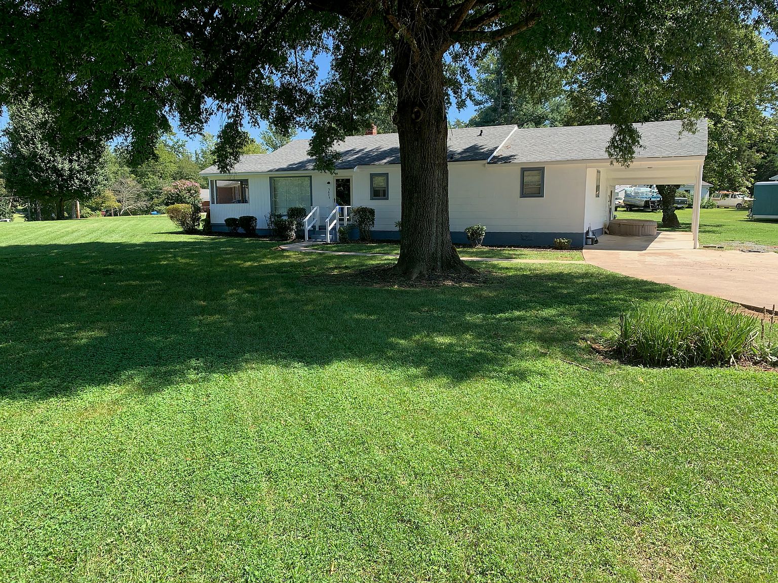 5645 Plantation Dr, Winston Salem, NC 27105 | Zillow