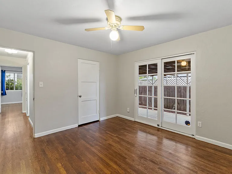 514 Prescott Ave — Photo 12