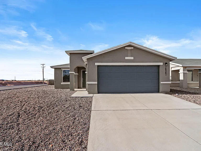 14541 Faxon Yucca Ave — Photo 1