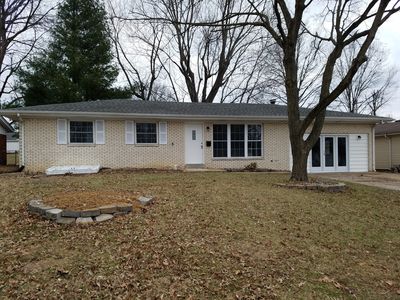 208 Lincolnshire Blvd, Belleville, IL, 62221