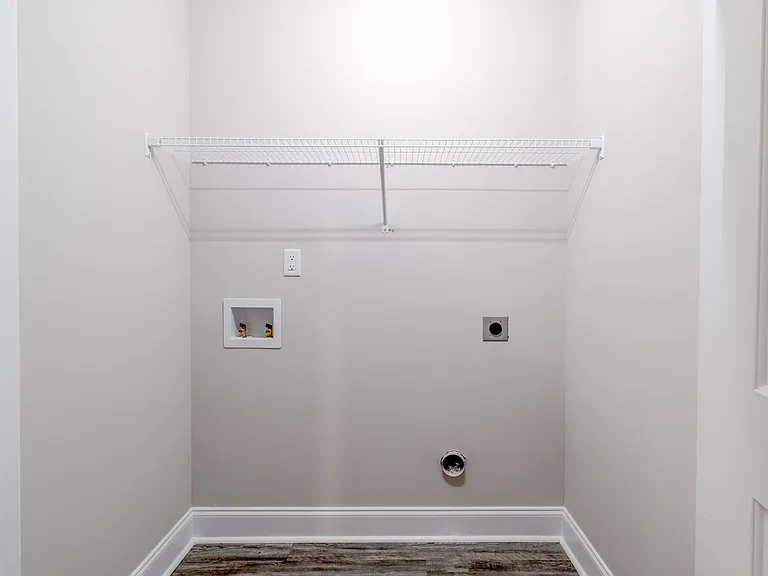 1000 Henry Place Blvd #101 — Photo 10