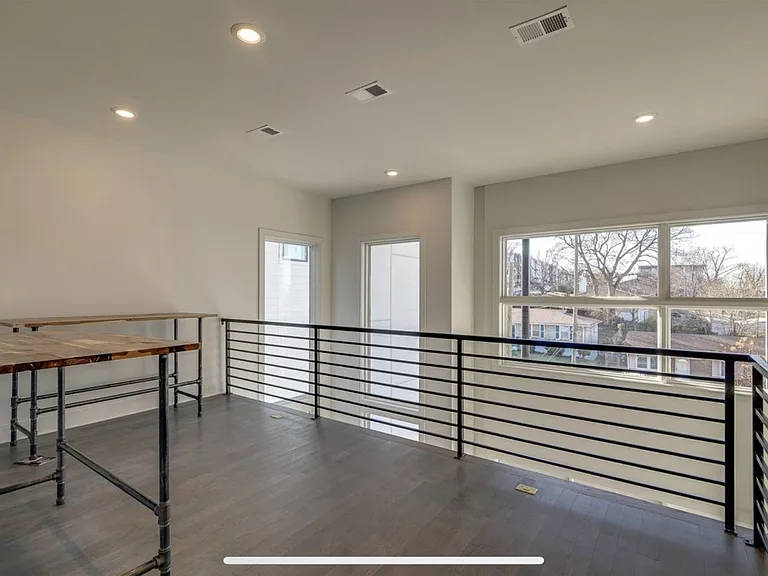 1011B Southside Ave — Photo 19