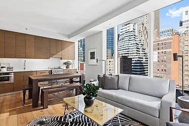 325 Lexington Avenue, #10D