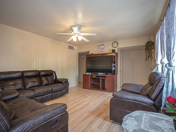 5th image of 2929 W Diana Ave