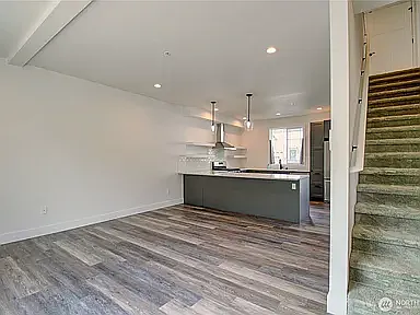 313 E Hazel St #D — Photo 7