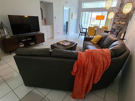 4th image of 10751 King George LN #1501