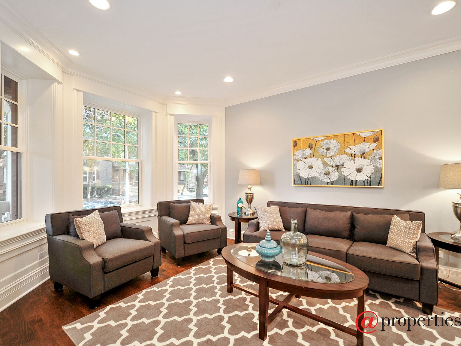 3632 N Oakley Ave, Chicago, IL 60618 | Zillow