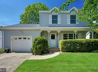 190 Atlantis Ave, Manahawkin, NJ 08050