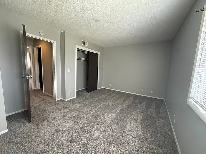 1029 Harold Dr — Photo 22