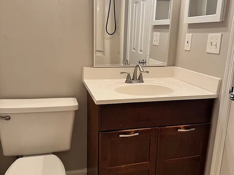 616 Aubrey Dr — Photo 9