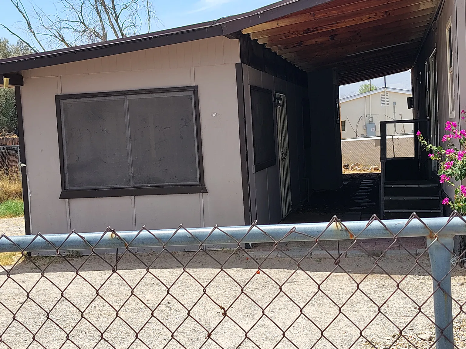 1 bed, 700 sqft, $1,100 — Photo 2