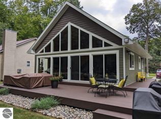 2009 & 2010 Appold Dr, Oscoda, MI 48750