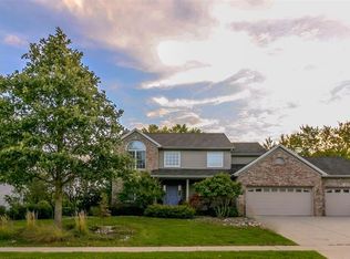 1900 Foxwood Run, Normal, IL 61761