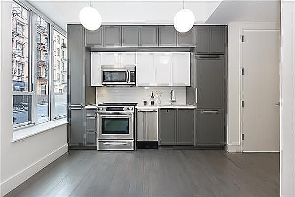 1st image of 416 W 52nd St #200