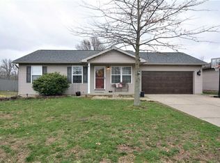12905 Silverton Ct, Evansville, IN 47725