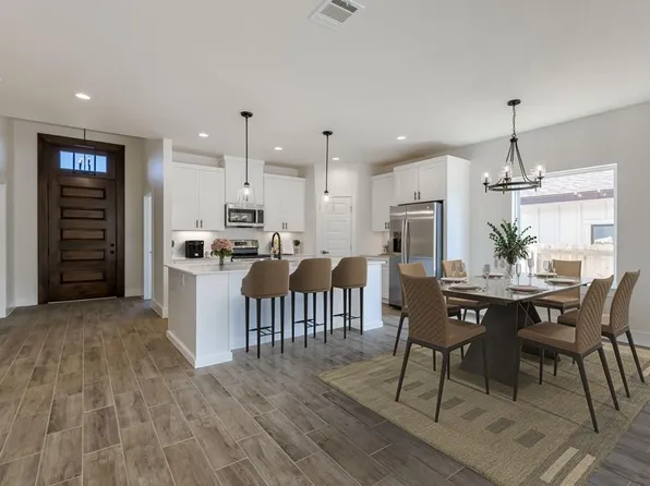 707 Wedgewood Ln, Fredericksburg, TX 78624