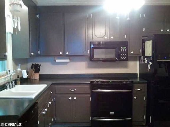 3rd image of 5007 Empire Pkwy
