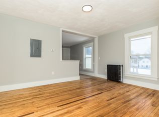1 Charter St #UP, Exeter, NH 03833