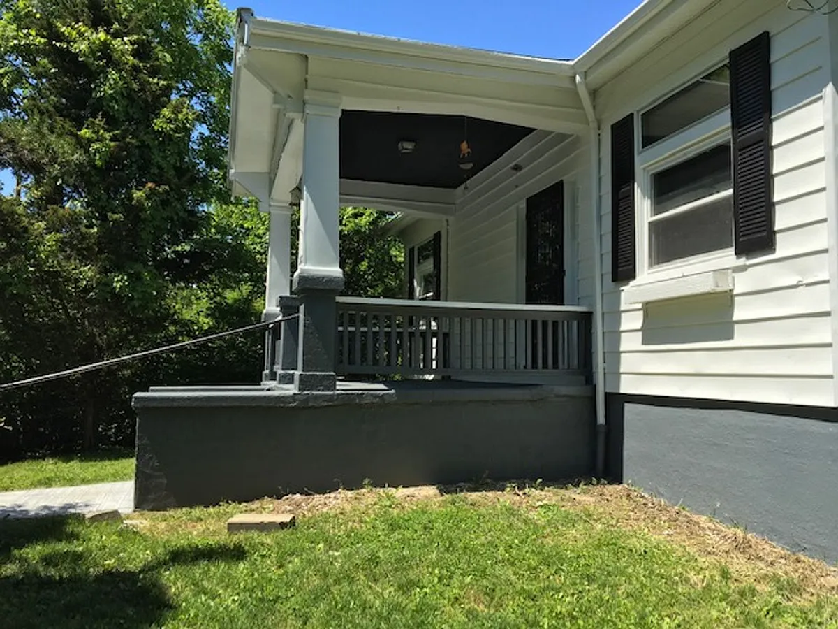 Building Photo - 2636 Liddell St