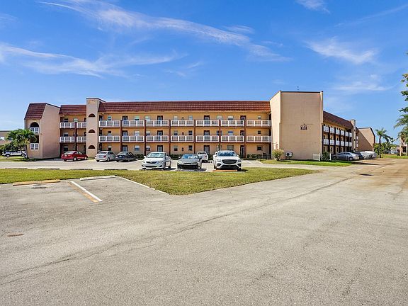 2nd image of 9041 Sunrise Lakes Boulevard #205