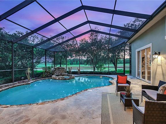 5th image of 1377 Playmoor Dr