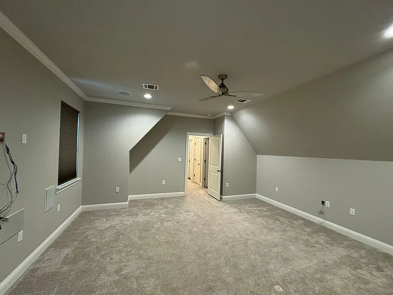470 Long Acre Dr — Photo 24