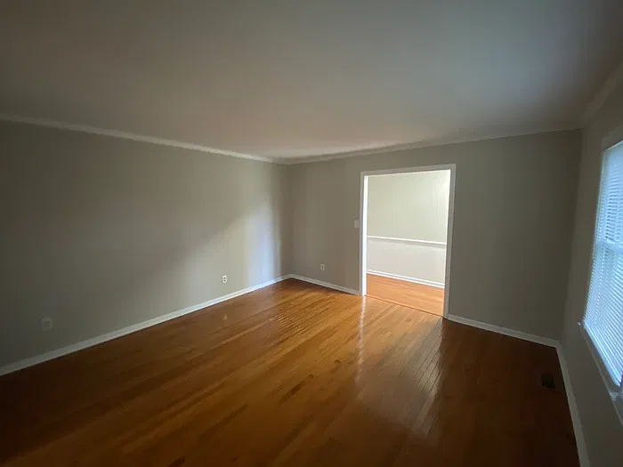 3 bed, 2.0 bath, 1720 sqft, $1,675 — Photo 2