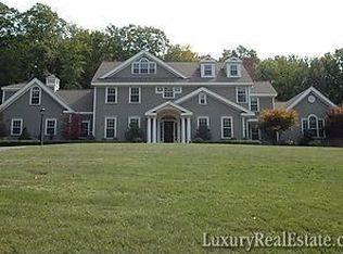 29 Forest Farm Dr, Roxbury, CT 06783