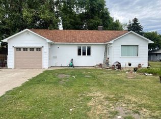 1319 3rd St NE, Devils Lake, ND 58301