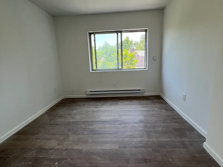939 Wheeler Ave #1 — Photo 2