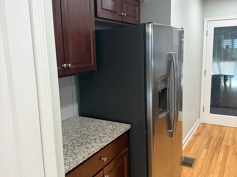 5515 W Sunnyside Ave #2 — Photo 5