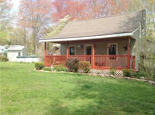 4 Fish Plain Rd, Clinton, CT 06413
