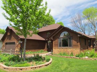 3319 Edinbrook Ct N, Brooklyn Park, MN 55443