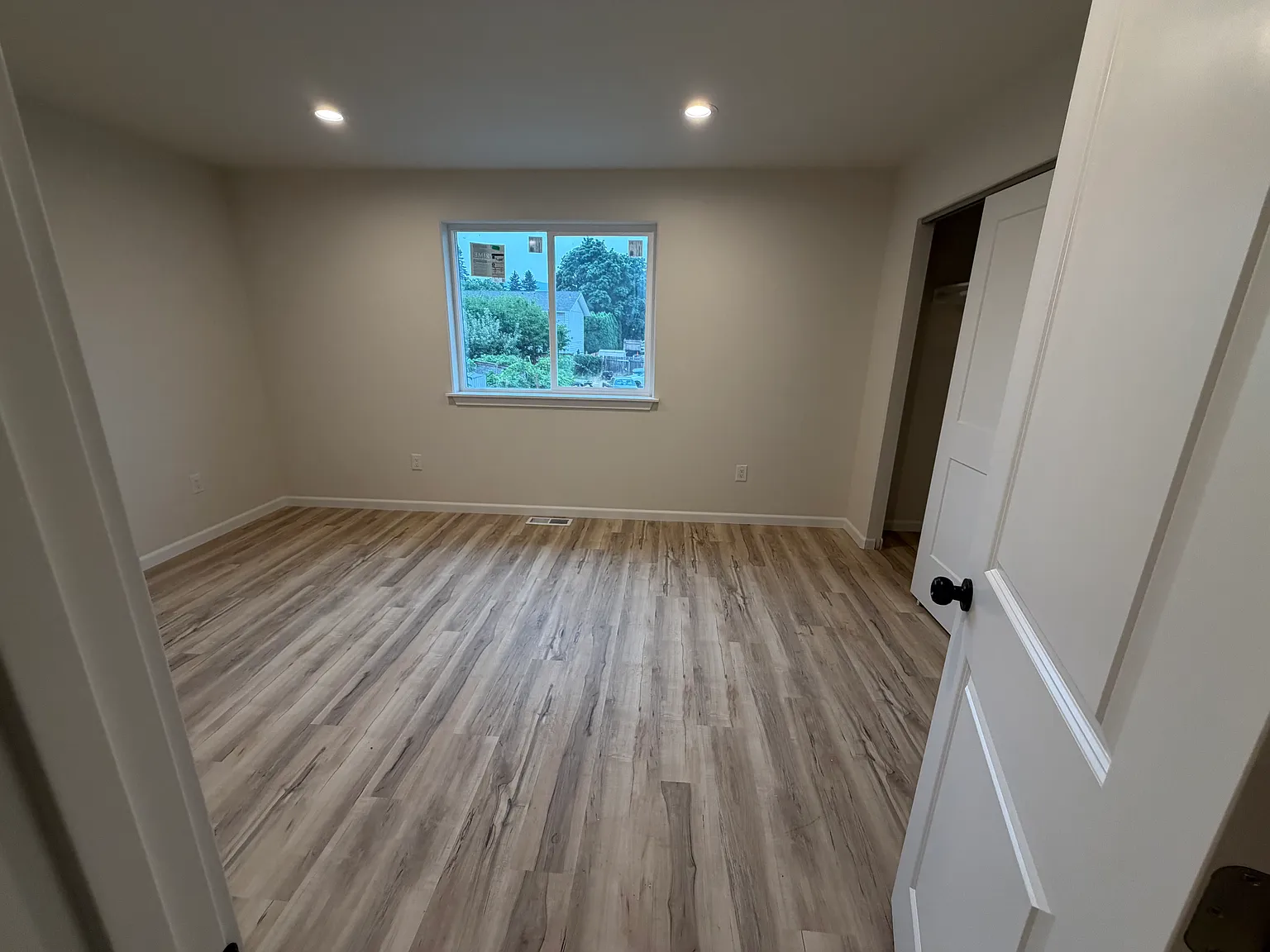 3 bed, 1224 sqft, $2,500 — Photo 3