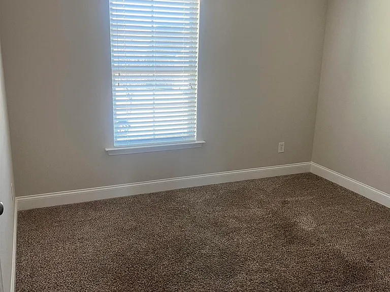 8223 Stone Mill Dr NW — Photo 9