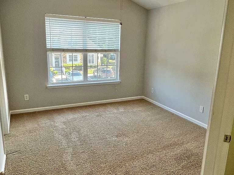 961 Copperstone Ln — Photo 14