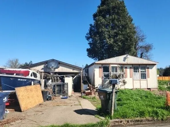 47 Kremont Ave, Springfield, OR 97477