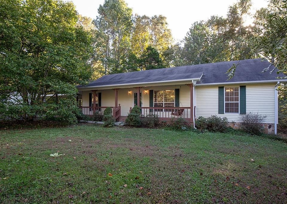 1st image of 2749 Deerhaven Dr